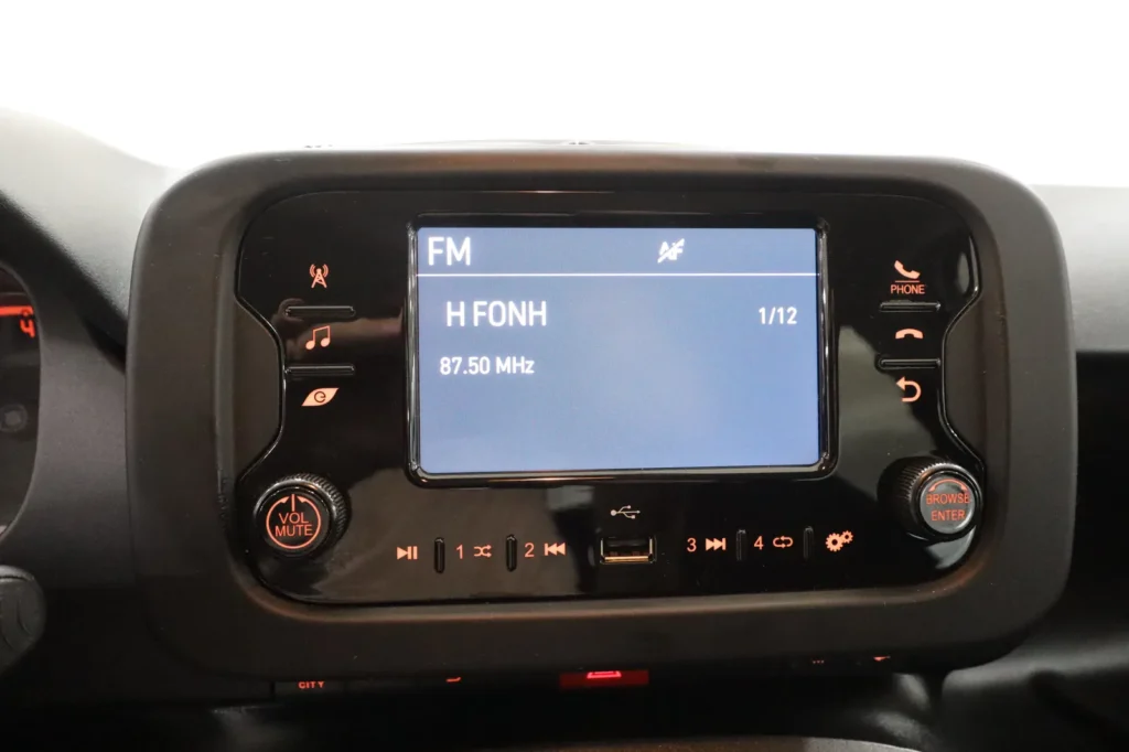 Fiat Panda HYBRID 1000CC 70HP ΕΛΛΗΝΙΚΗΣ ΑΝΤΙΠΡΟΣΩΠΕΙΑΣ  2023