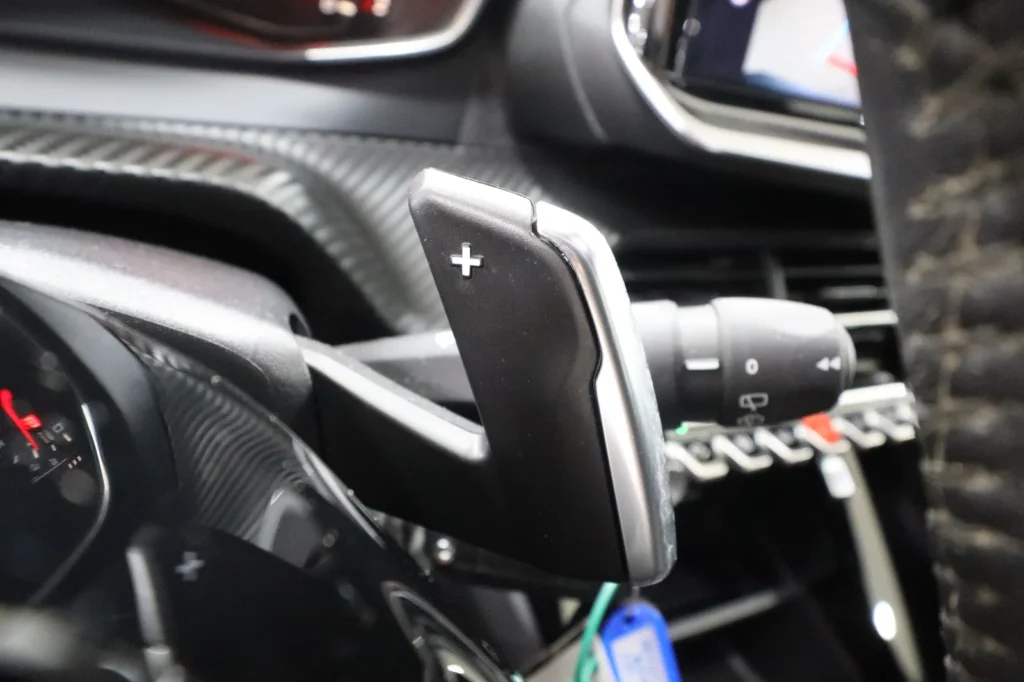 Peugeot 2008 1500CC 130HP AUTOMATO BLUE HDI FACE LIFT  2024