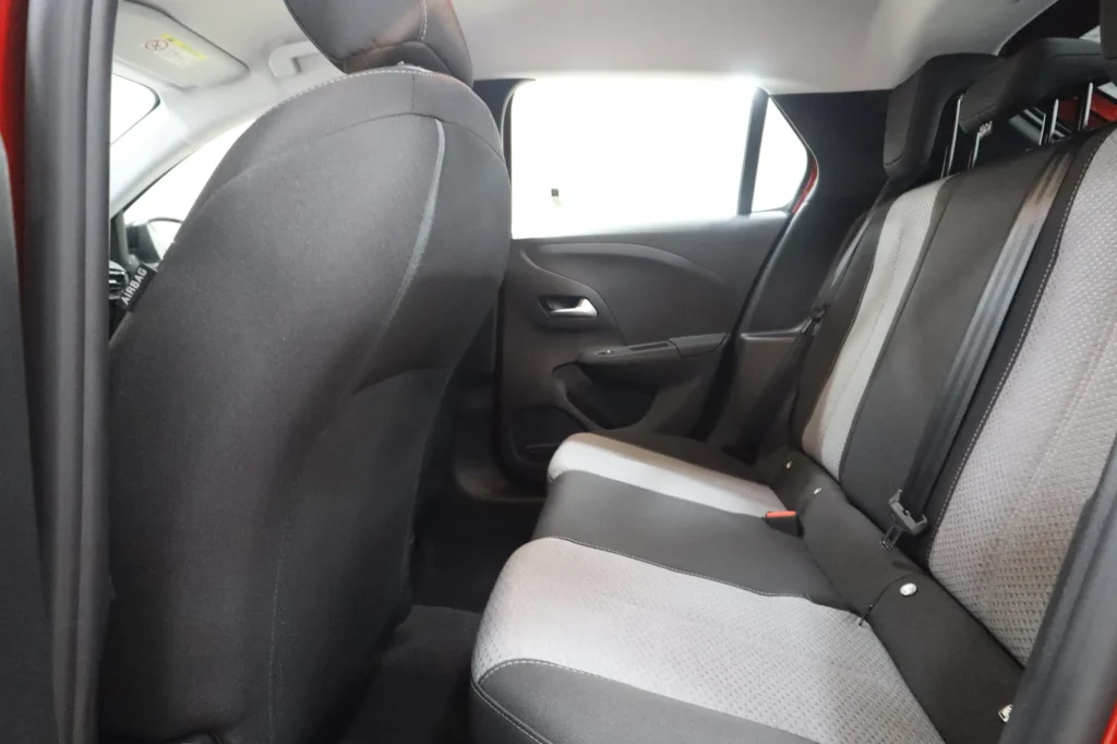 Opel Corsa 1.2 100hp Automatic 2025