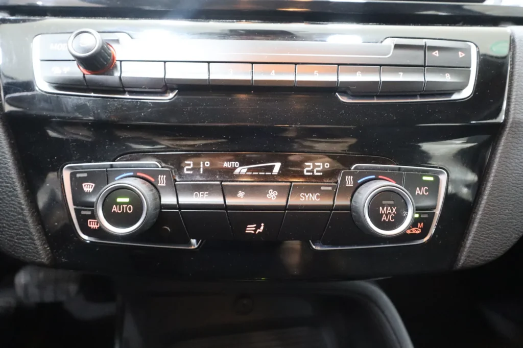 Bmw X1 X1 XDRIVE 25e 1500cc 220 hp HYBRID  ΕΛΛΗΝΙΚΟ  2022