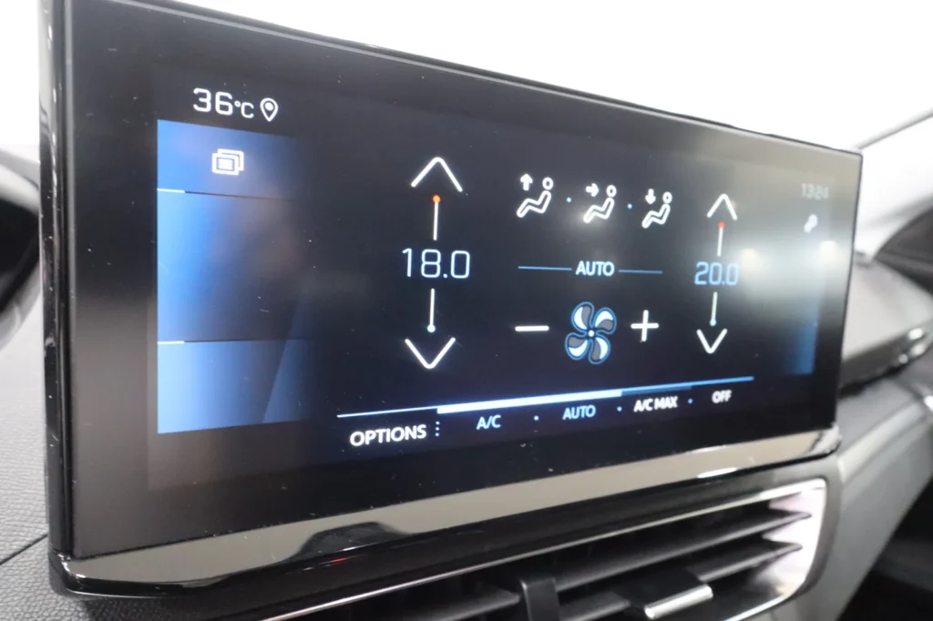 Peugeot 3008 Allure 1.2 130HP Automatic 2022