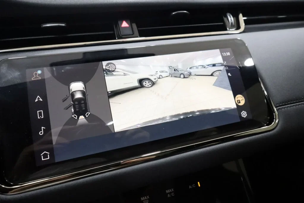 Land Rover Range Rover Evoque P300e Plug-in Hybrid AWD 2022