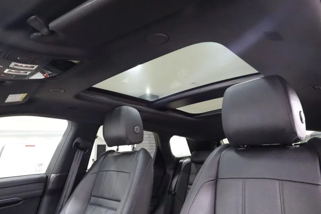 Land Rover Range Rover Evoque P300e Plug-in Hybrid AWD 2022