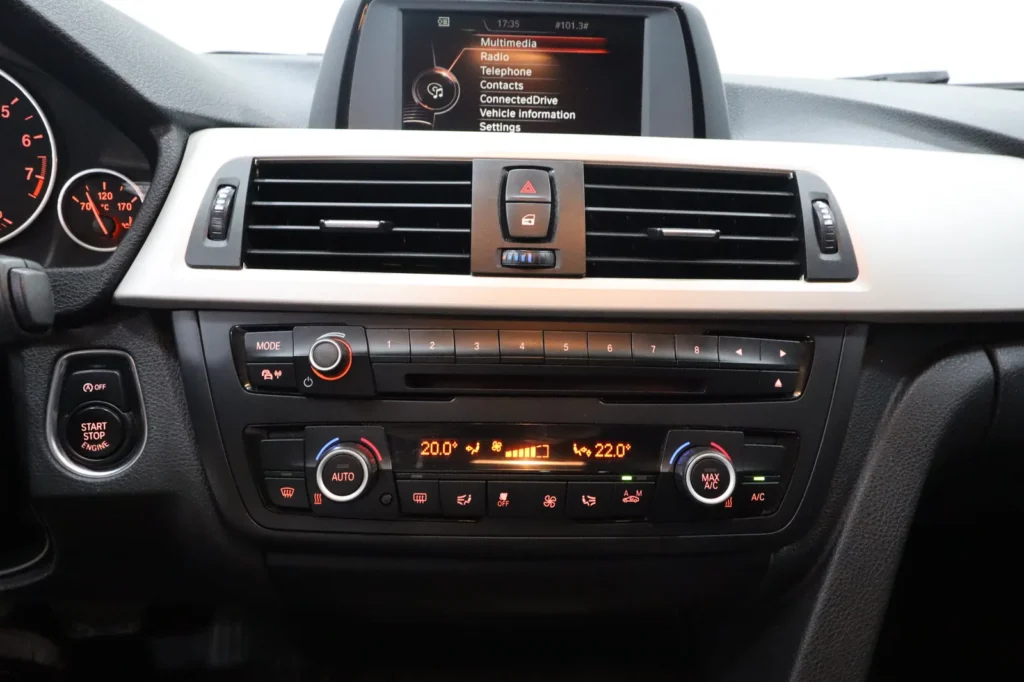 BMW 320i Automatic Leather Xenon Greek-Delivered 2015