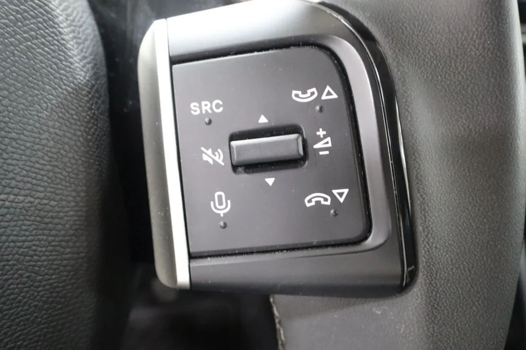 Citroen C3 C3 Plus 1.2CC 100 HP *ΜΕ EΡΓΟΣΤΑΣΙΑΚΗ ΕΓΓΥΗΣΗ* 2025
