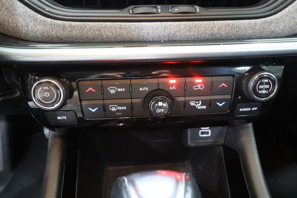 Jeep Compass e- HYBRID FACE LIFT LED NAVI 1oXEΡΙ ΕΛΛΗΝΙΚΟ  2022