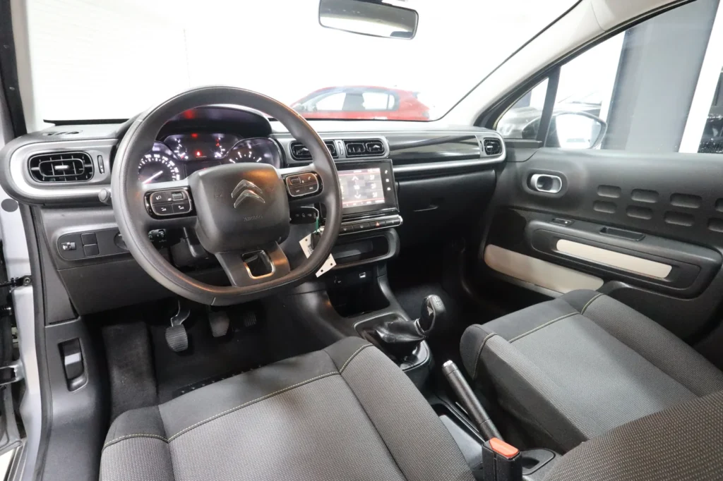 Citroen C3 	C3 PureTech 1200cc  83hp S&S Feel 2022