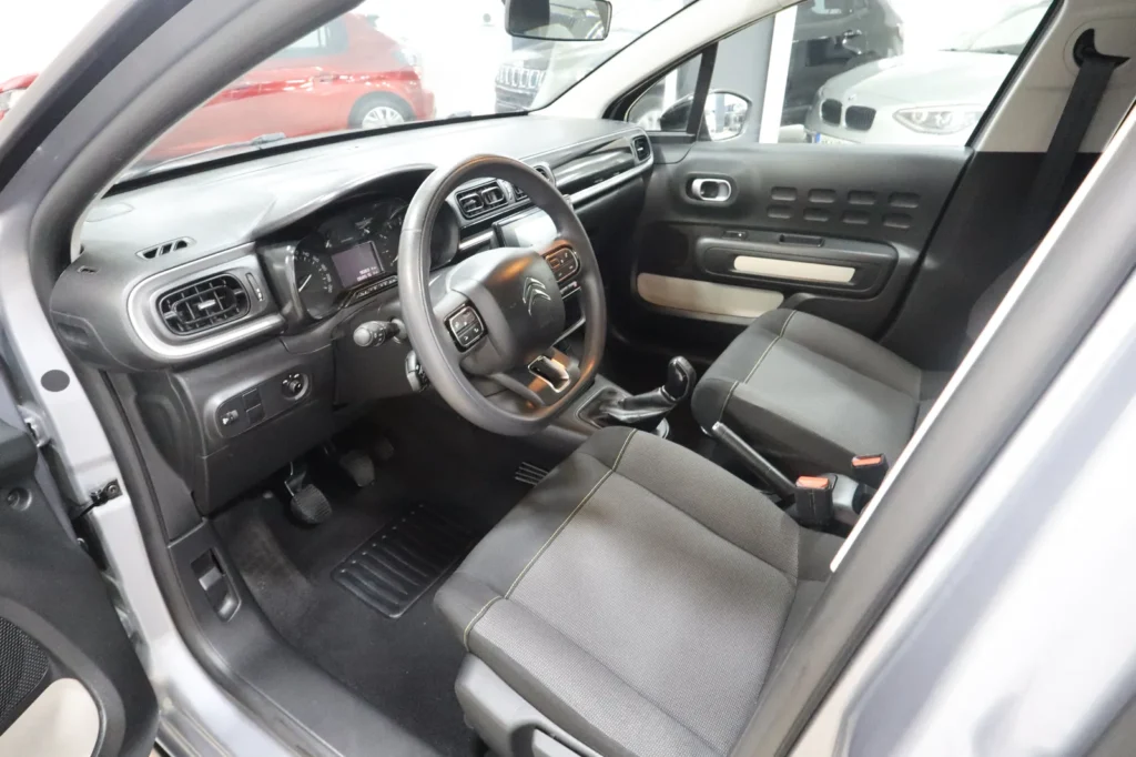 Citroen C3 	C3 PureTech 1200cc  83hp S&S Feel 2022