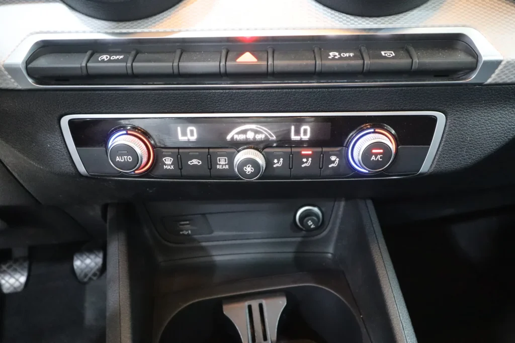 Audi Q2 30 TFSI 1.0 110hp Automatic 2021