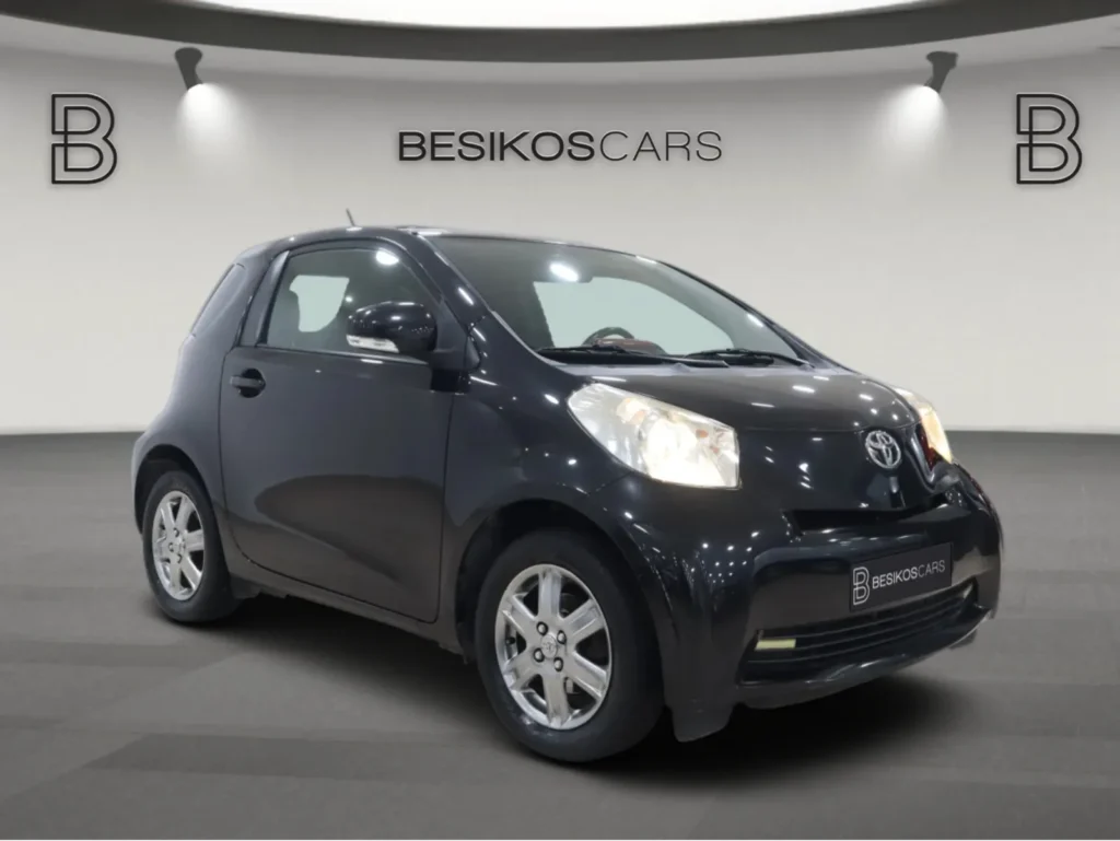 Toyota iQ Automatic Sunroof 2011