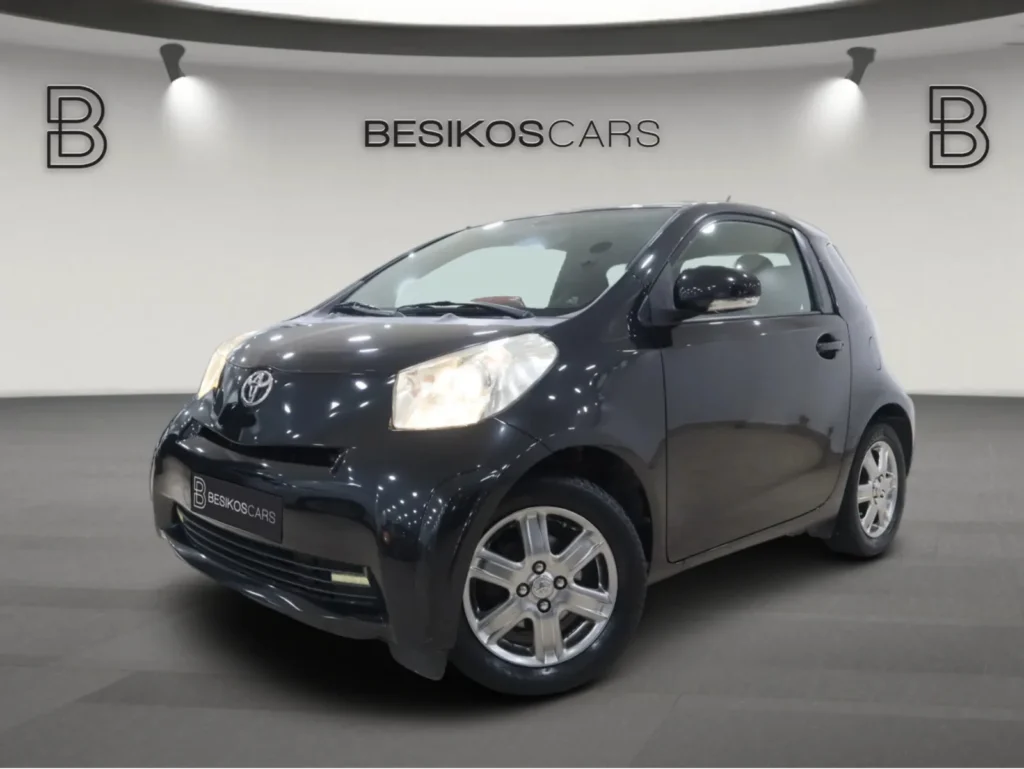 Toyota iQ Automatic Sunroof 2011