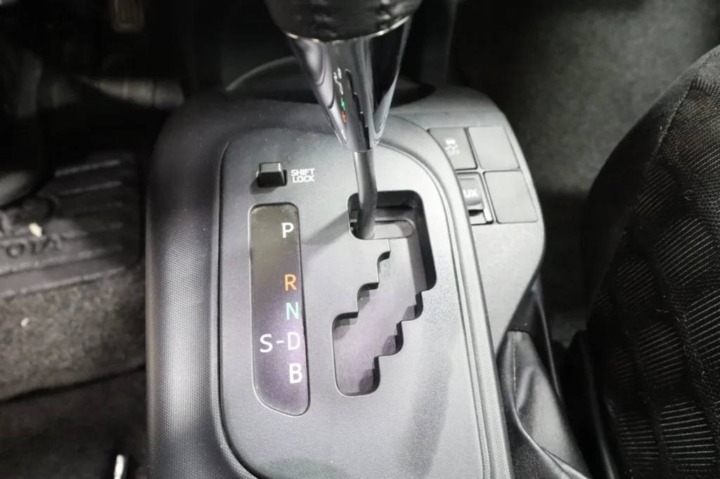 Toyota iQ Automatic Sunroof 2011
