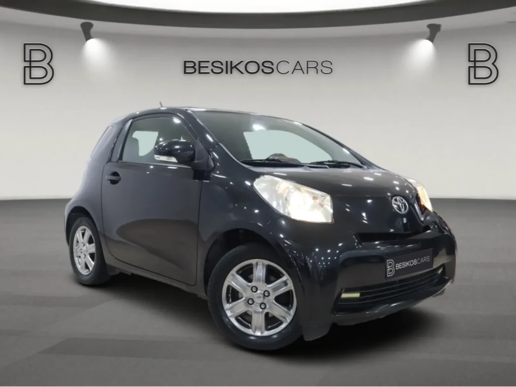 Toyota iQ Automatic Sunroof 2011