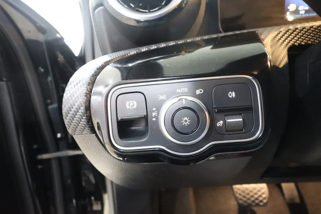 Mercedes-Benz A 250 A 250e1.3cc 218hp  PLUG IN HYBRID AUTOMATO NAVI LED  2022