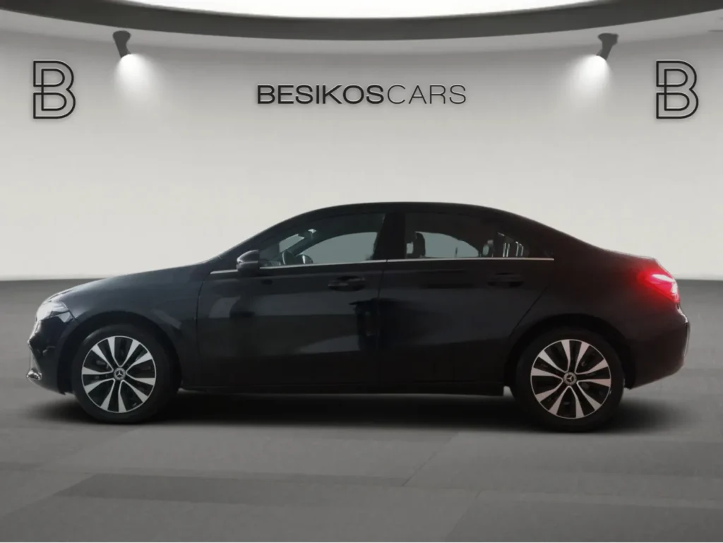 Mercedes-Benz A 250 A 250e1.3cc 218hp  PLUG IN HYBRID AUTOMATO NAVI LED  2022
