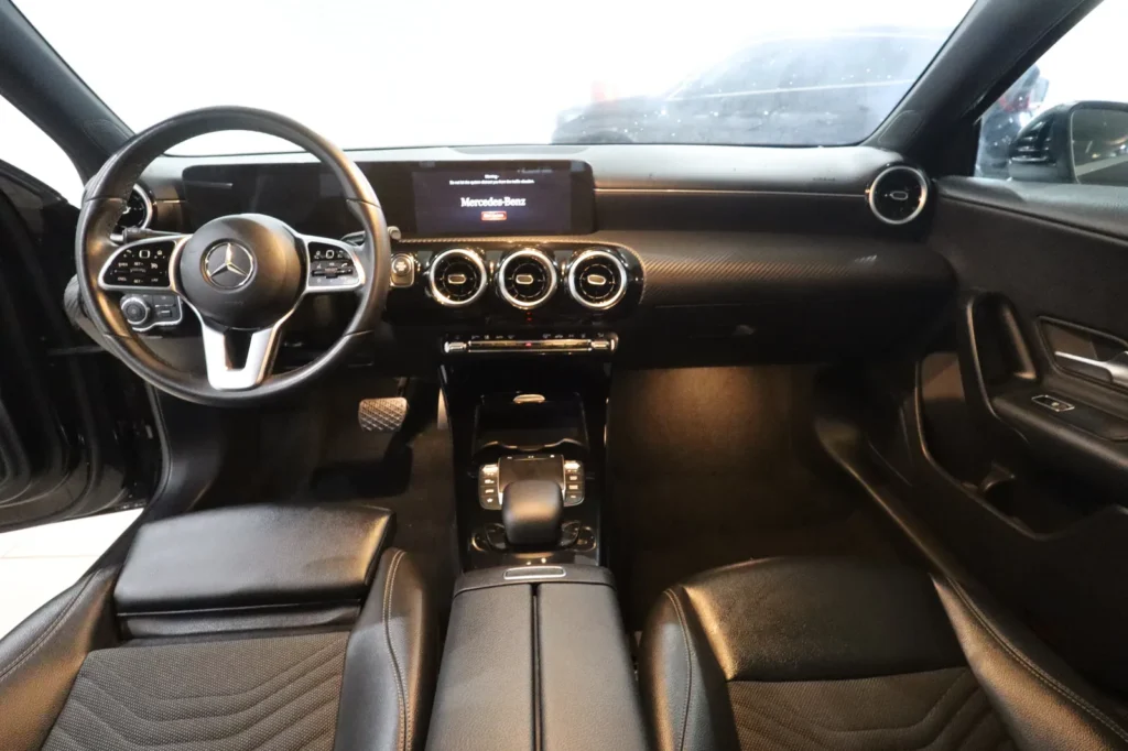 Mercedes-Benz A 250 A 250e1.3cc 218hp  PLUG IN HYBRID AUTOMATO NAVI LED  2022
