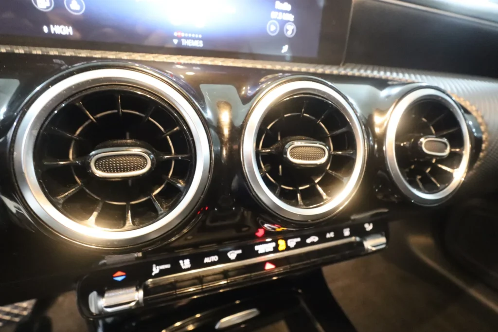 Mercedes-Benz A 250 A 250e1.3cc 218hp  PLUG IN HYBRID AUTOMATO NAVI LED  2022