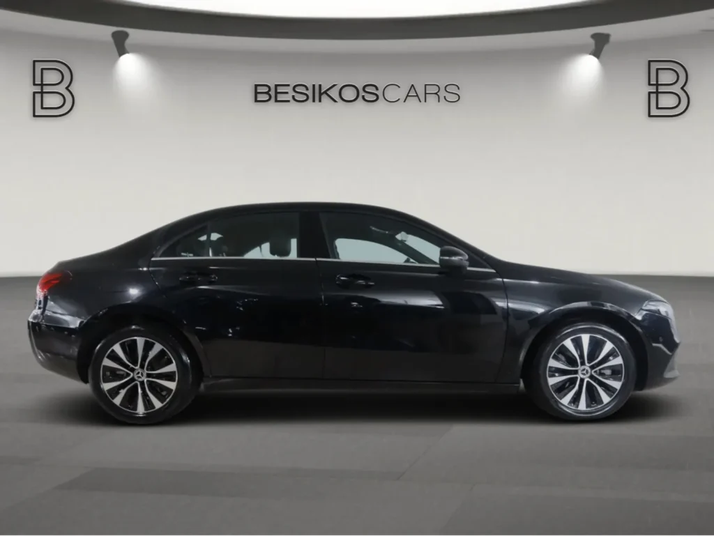 Mercedes-Benz A 250 A 250e1.3cc 218hp  PLUG IN HYBRID AUTOMATO NAVI LED  2022