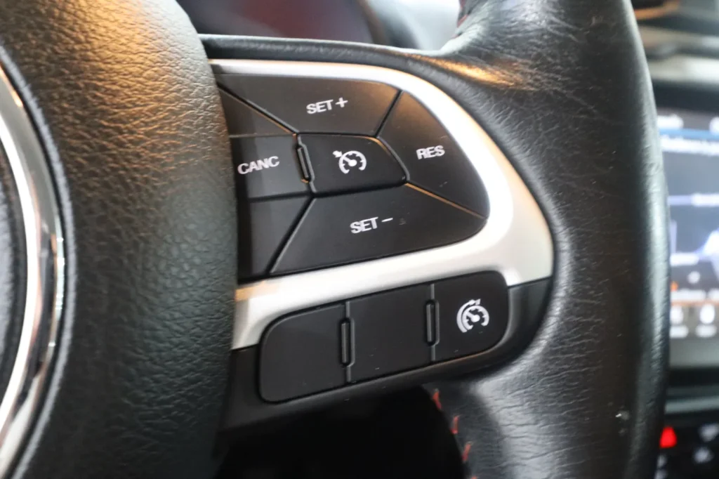 Jeep Renegade TRAILHAWK 2.0cc  170hp  4X4 AUTOMATIC NAVI XENON LEATHER  2020