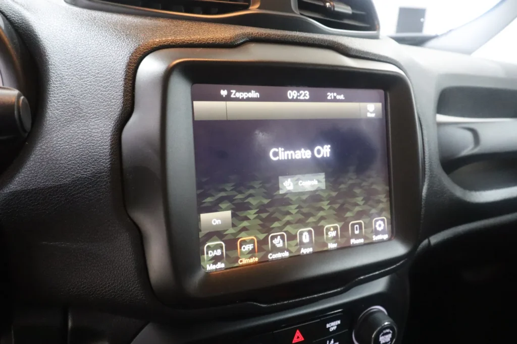 Jeep Renegade TRAILHAWK 2.0cc  170hp  4X4 AUTOMATIC NAVI XENON LEATHER  2020