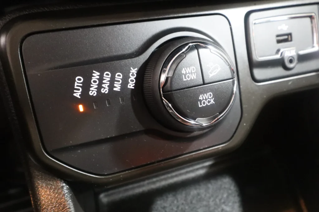 Jeep Renegade TRAILHAWK 2.0cc  170hp  4X4 AUTOMATIC NAVI XENON LEATHER  2020