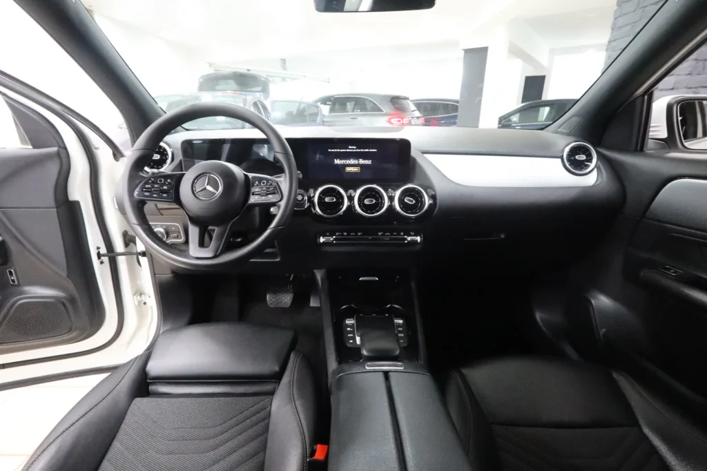 Mercedes-Benz GLA 250 GLA 250e 1300cc 218hp PLUG IN- HYBRID NAVI LED  ΕΛΛΗΝΙΚΟ  2022