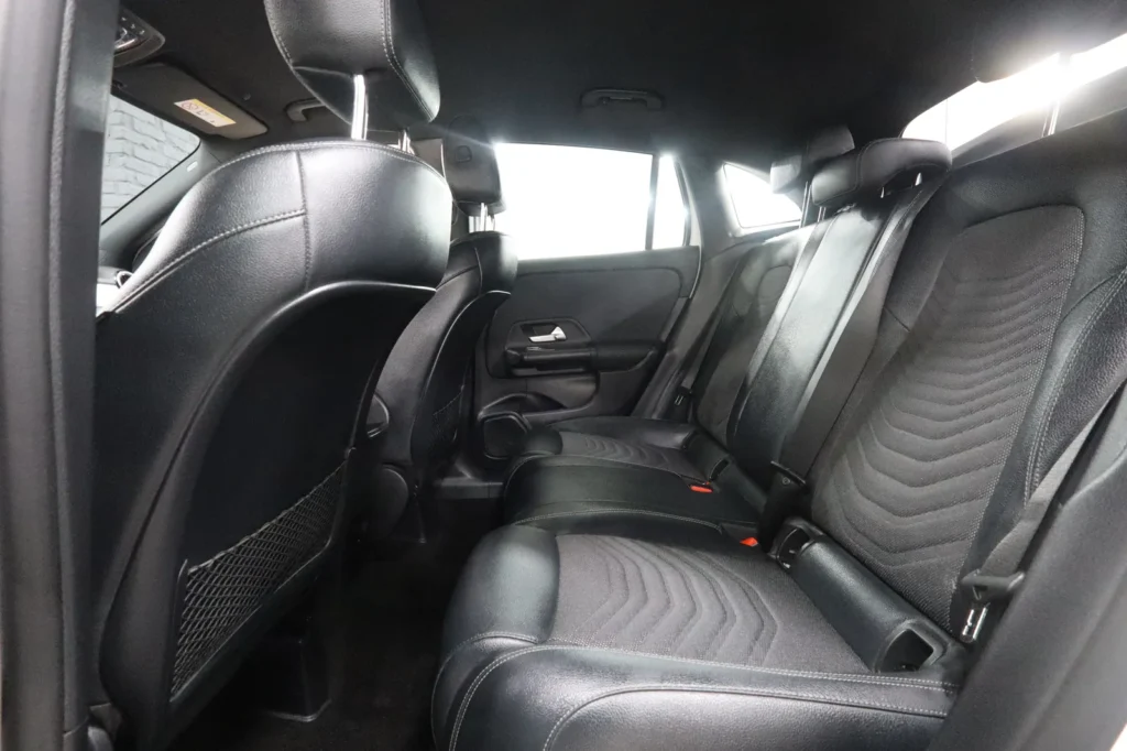 Mercedes-Benz GLA 250 GLA 250e 1300cc 218hp PLUG IN- HYBRID NAVI LED  ΕΛΛΗΝΙΚΟ  2022