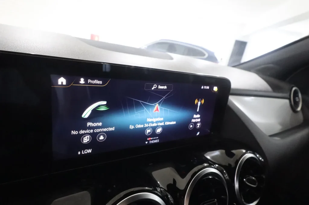 Mercedes-Benz GLA 250 GLA 250e 1300cc 218hp PLUG IN- HYBRID NAVI LED  ΕΛΛΗΝΙΚΟ  2022