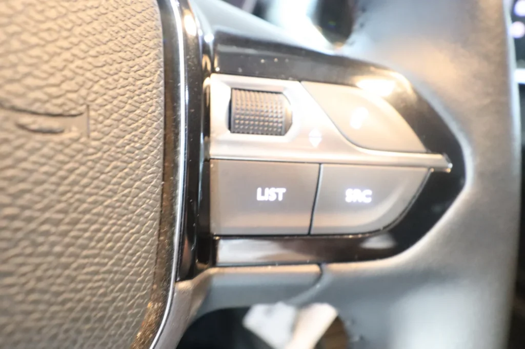 Peugeot 208 BLUE HDI 1500cc 100hp ACTIVE NAVI LED  20000ΧΛΜ  2022