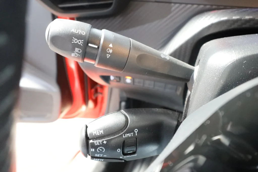 Peugeot 208 BLUE HDI 1500cc 100hp ACTIVE NAVI LED  20000ΧΛΜ  2022