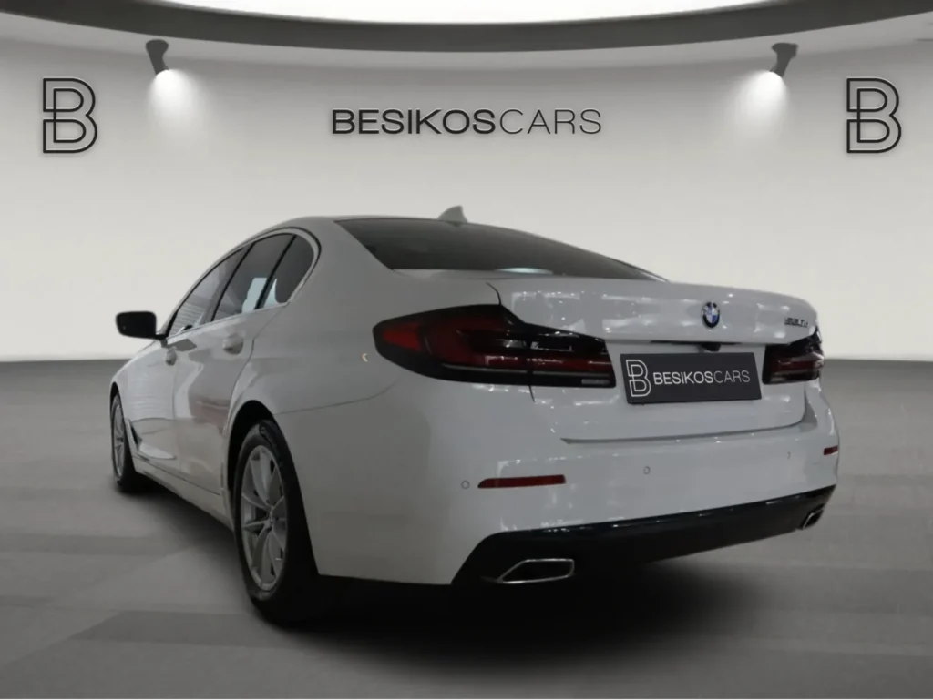 Bmw 520 Hybrid 2.0cc 190hp Head up-display| Led | Leather| 25000χλμ  2023