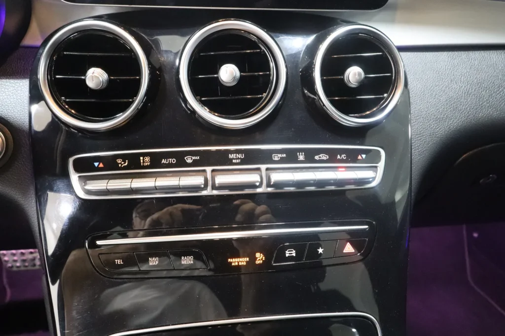 Mercedes-Benz GLC 300 GLC 300 PLUG IN HYBRID 4MATIC 9G TRONIC AMG PACKET  2021