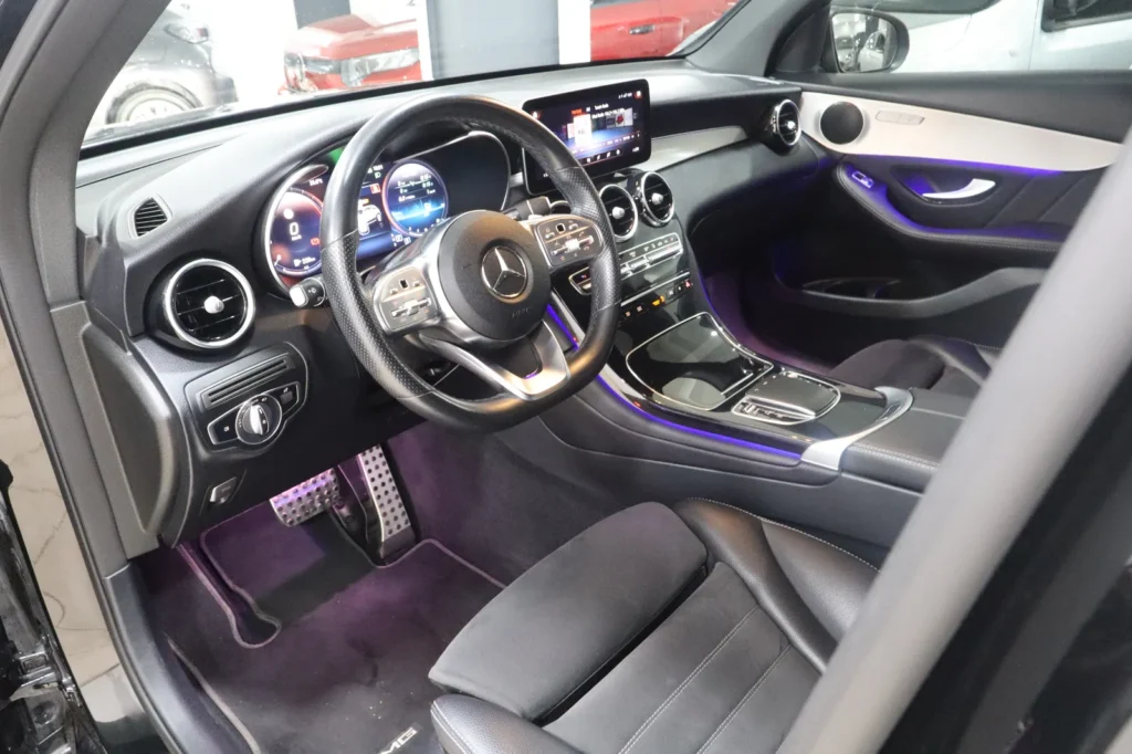 Mercedes-Benz GLC 300 GLC 300 PLUG IN HYBRID 4MATIC 9G TRONIC AMG PACKET  2021