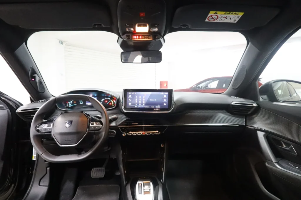 Peugeot 2008 HYBRID 1.2cc 145hp automatic  Face Lift 5000xλμ  2026