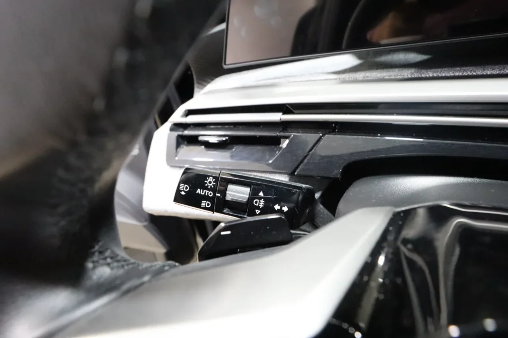 Peugeot 3008 3008 HYBRID 1.2cc 145hp  E-DCS6 ALLURE PLUS NAVI ME EΓΓΥΗΣΗ  2026
