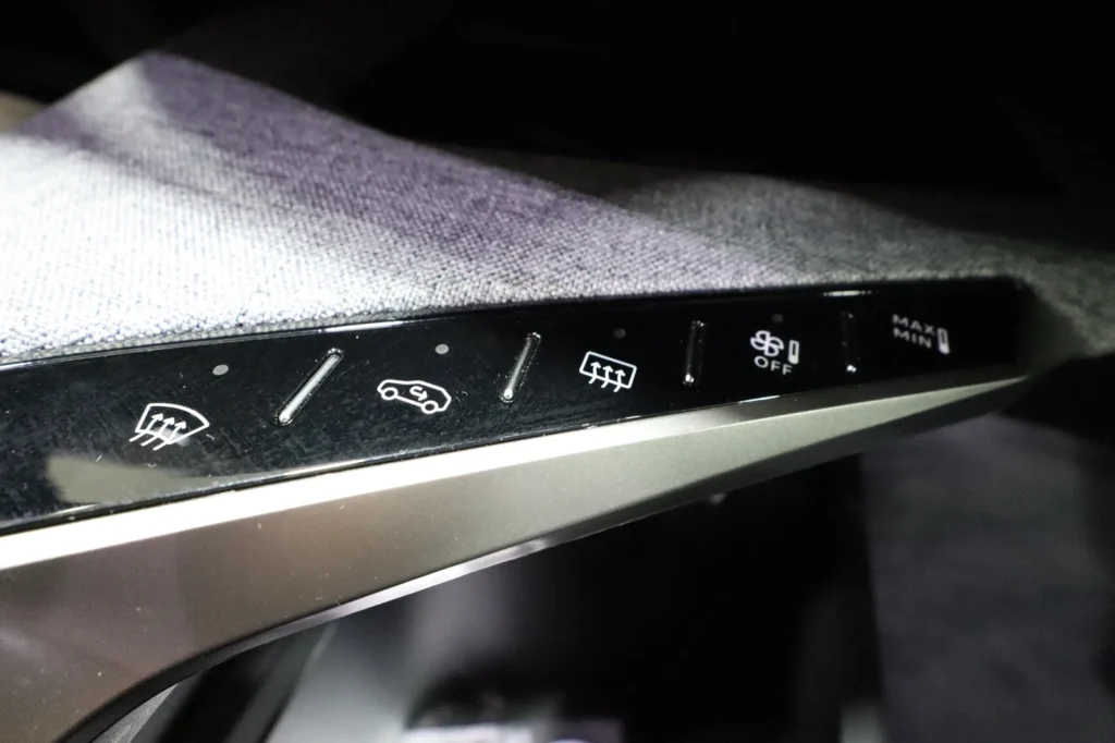 Peugeot 3008 3008 HYBRID 1.2cc 145hp  E-DCS6 ALLURE PLUS NAVI ME EΓΓΥΗΣΗ  2026