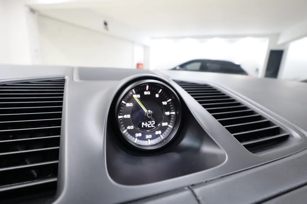 Porsche Cayenne  3.0cc 462hp  V6 e-HYBRID PLUG-IN TIPTRONIC S SUN. PAN 2023