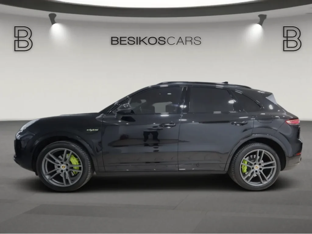 Porsche Cayenne  3.0cc 462hp  V6 e-HYBRID PLUG-IN TIPTRONIC S SUN. PAN 2023