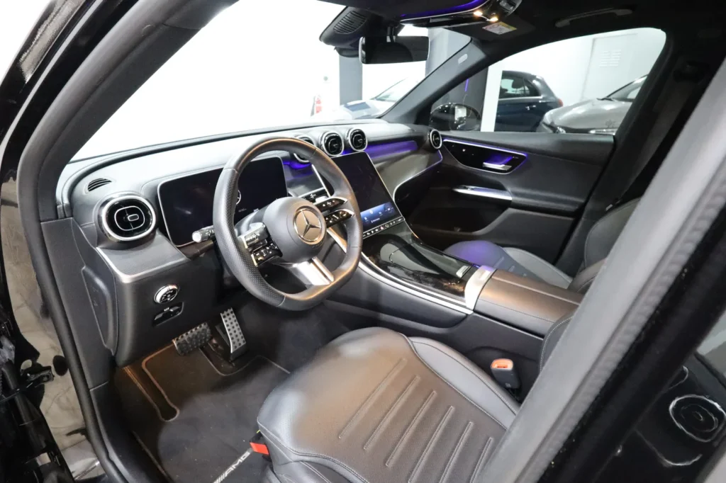 Mercedes-Benz GLC 300 GLC 300e|  PLUG-IN HYBRID|  4MATIC | AMG LINE | PANORAMA 2023
